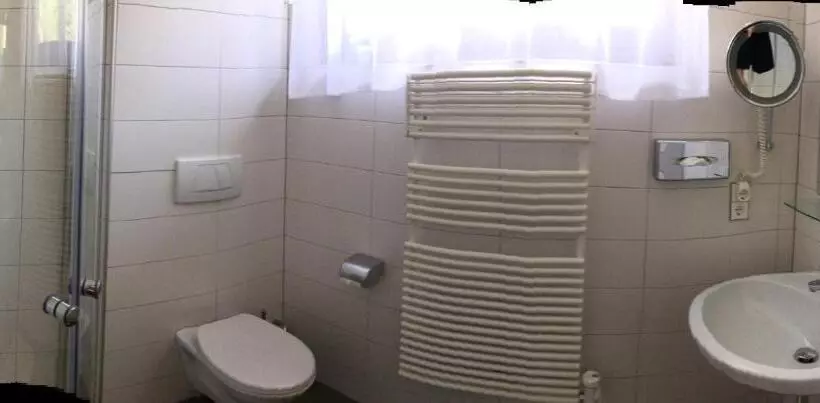 ファミリールーム, Seehaus Kärnten Inn Mit Direktem Seezugang Und E Ladestation