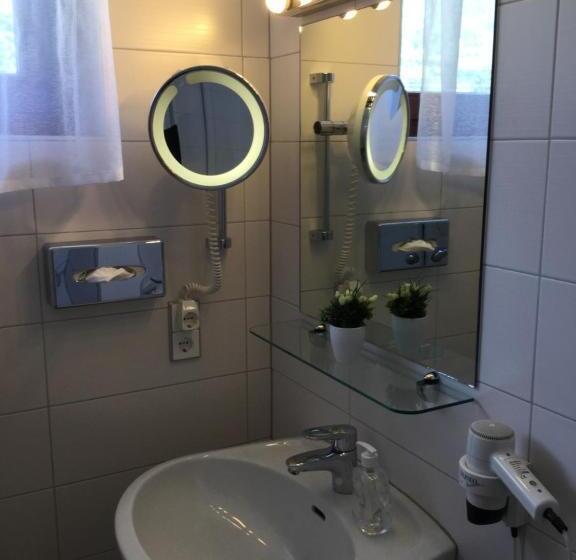 חדר סטנדרט נוף להרים, Seehaus Kärnten Inn Mit Direktem Seezugang Und E Ladestation