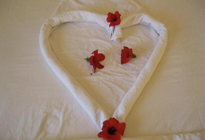 חדר סטנדרט עם מרפסת, Seehaus Kärnten Inn Mit Direktem Seezugang Und E Ladestation