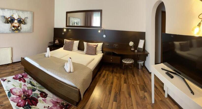 스탠다드 발코니 룸, Seehaus Kärnten Inn Mit Direktem Seezugang Und E Ladestation
