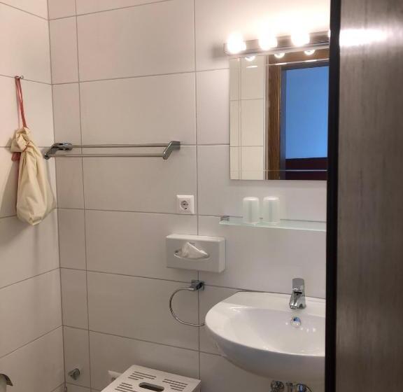 חדר סטנדרט נוף לאגם, Seehaus Kärnten Inn Mit Direktem Seezugang Und E Ladestation