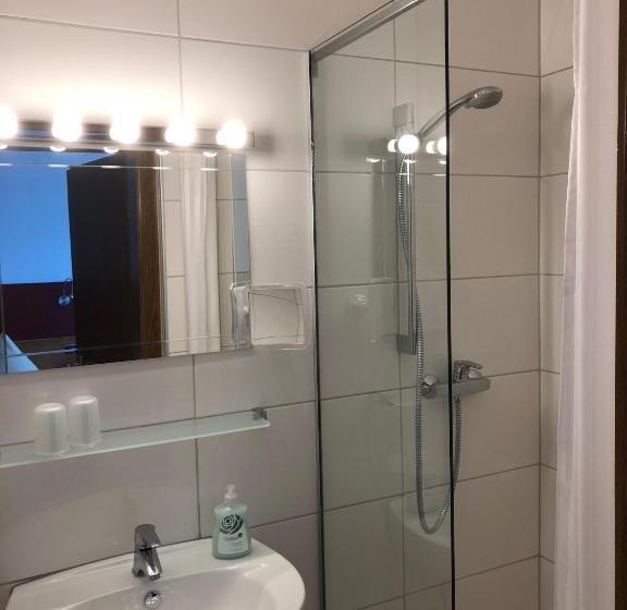 스탠다드 룸 호수 전망, Seehaus Kärnten Inn Mit Direktem Seezugang Und E Ladestation