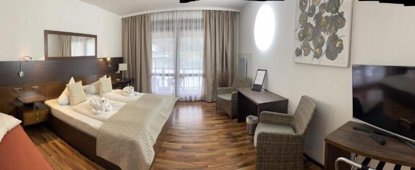 חדר משפחתי, Seehaus Kärnten Inn Mit Direktem Seezugang Und E Ladestation