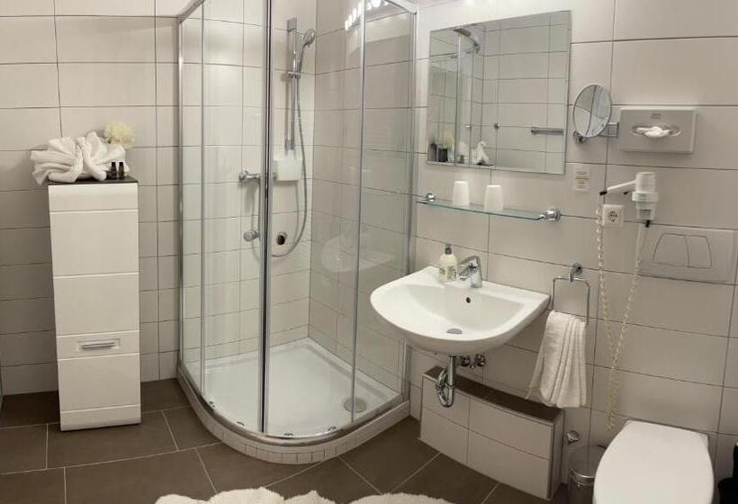 חדר סטנדרט, Seehaus Kärnten Inn Mit Direktem Seezugang Und E Ladestation