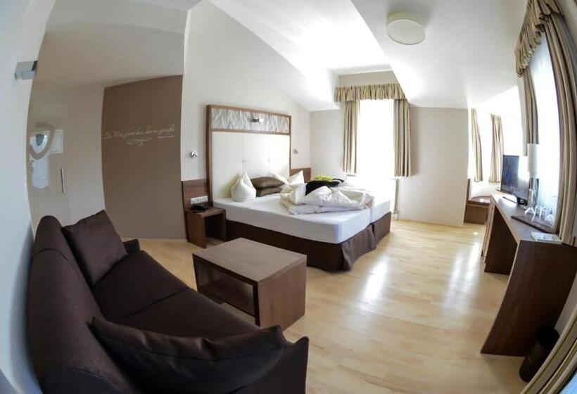 Family Suite, Jennys Schlössl