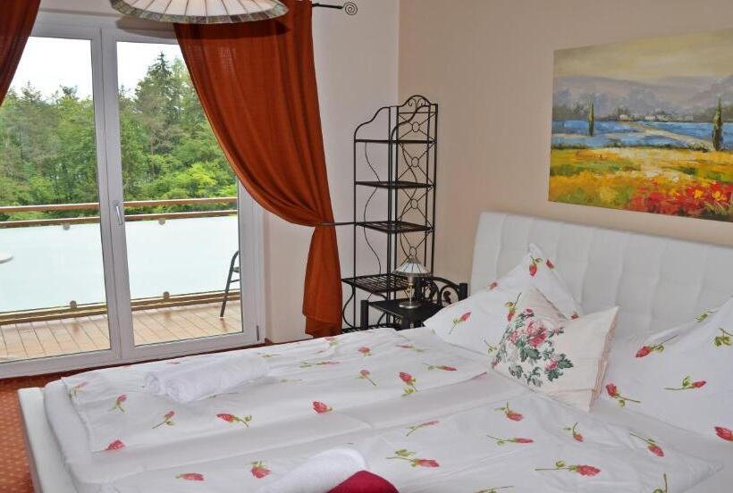 스탠다드 룸 호수 전망, Pension Krakolinig