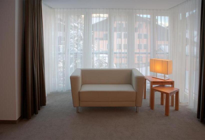 수피리어 룸, Pepis Ski