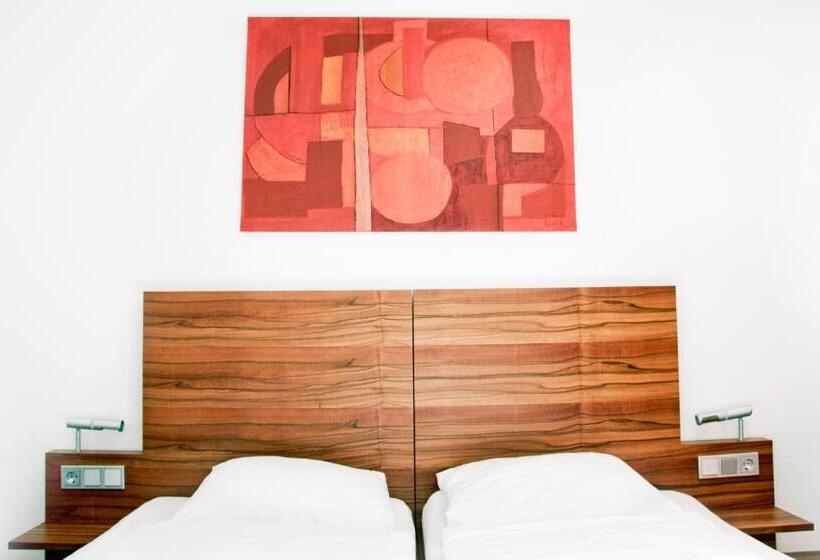 수피리어 룸, Pepis Ski