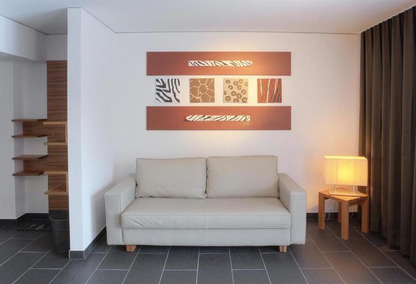 스위트, Pepis Ski