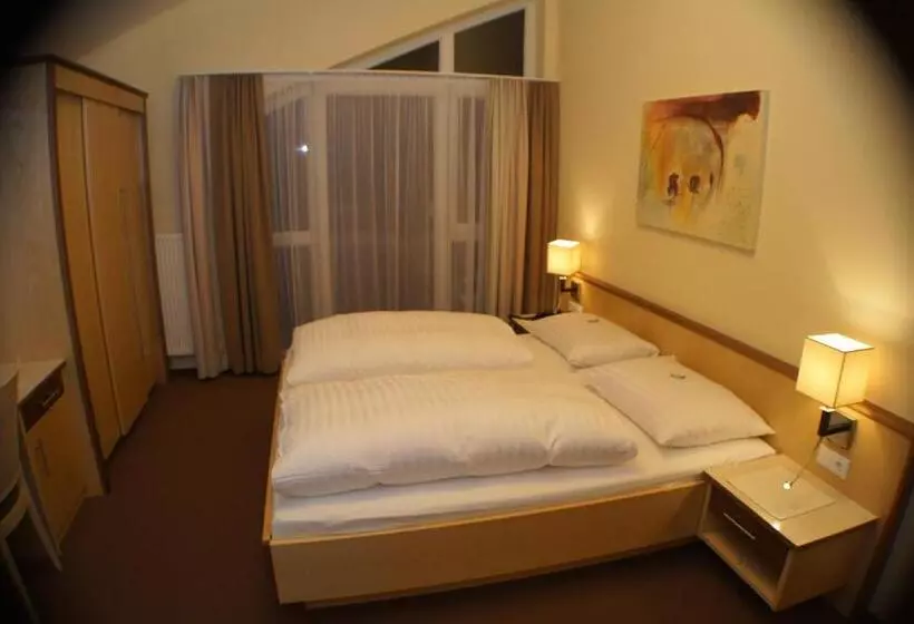 Standard Room with Balcony, Sonneck