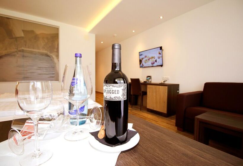 סוויטת ג'וניור עם טרסה, Zum Senner Suites Zillertal