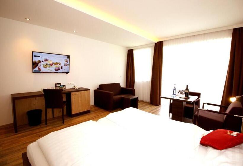 סוויטת ג'וניור עם טרסה, Zum Senner Suites Zillertal