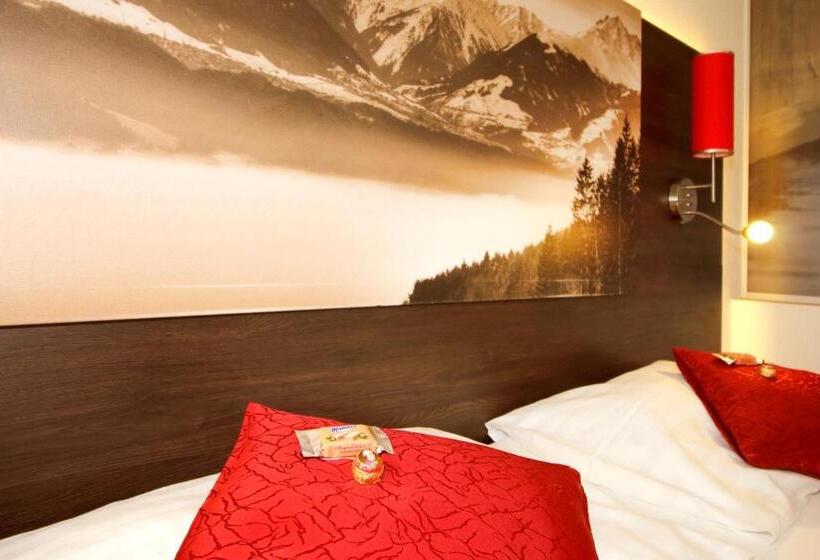 Полулюкс Одноместный с Террасой, Zum Senner Suites Zillertal