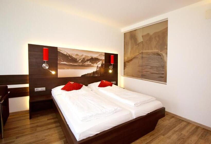 סוויטת ג'וניור עם טרסה, Zum Senner Suites Zillertal