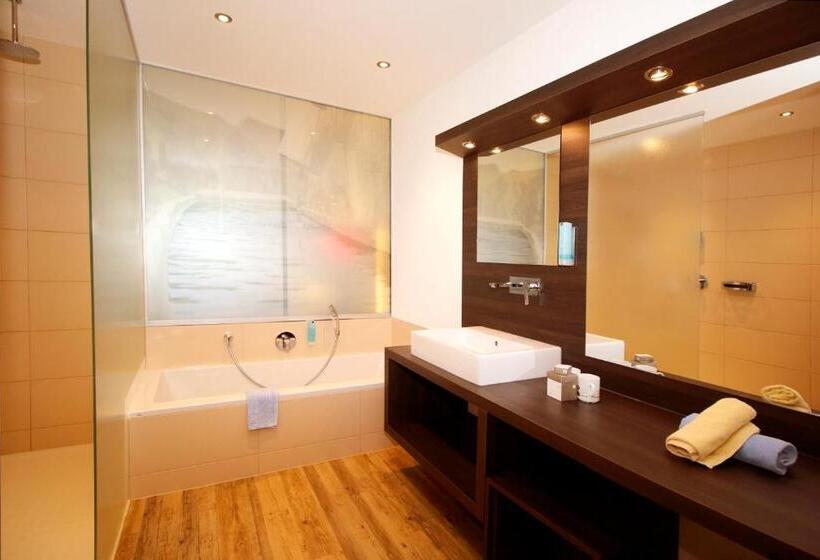 סוויטה עם טרסה, Zum Senner Suites Zillertal