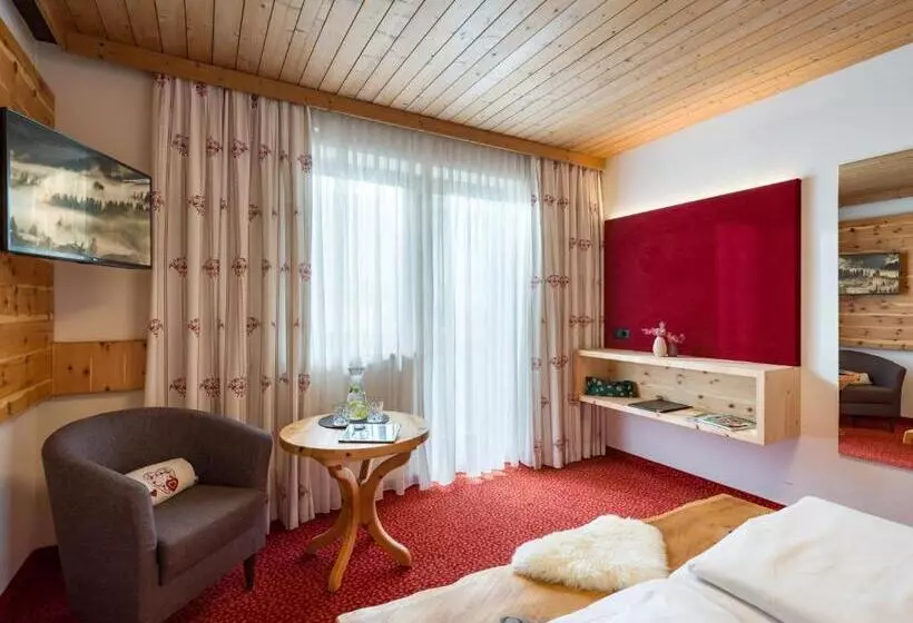 バルコニー付きスタンダードルーム, Landhaus Zillertal
