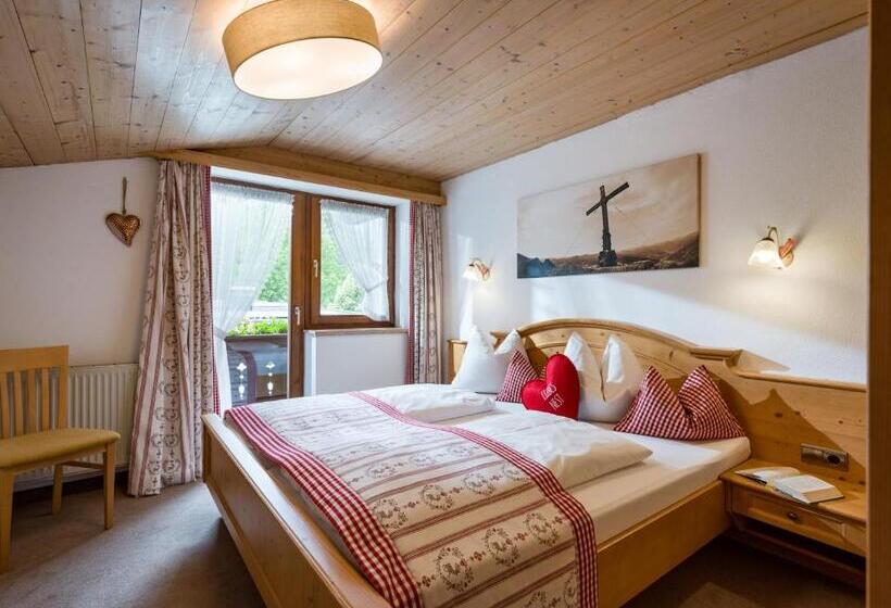 Люкс Superior, Landhaus Zillertal