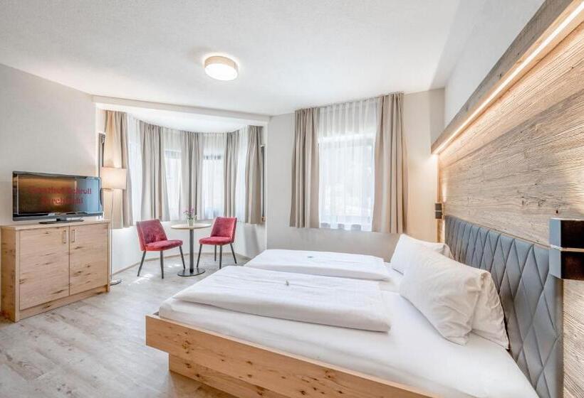 标准间, Gasthof Schroll