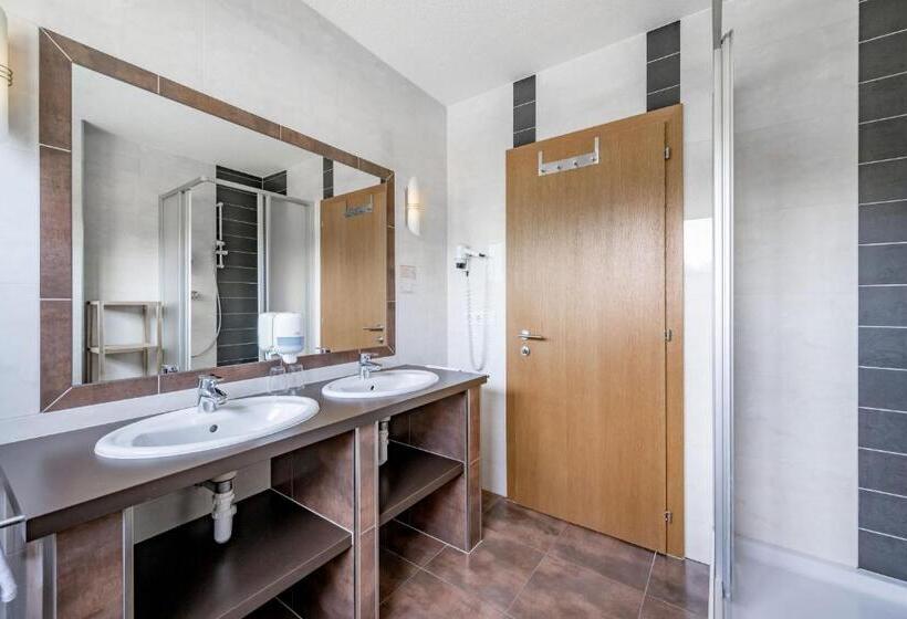 带阳台的豪华间, Gasthof Schroll