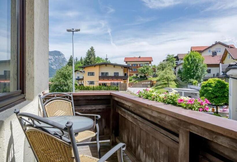 带阳台的豪华间, Gasthof Schroll