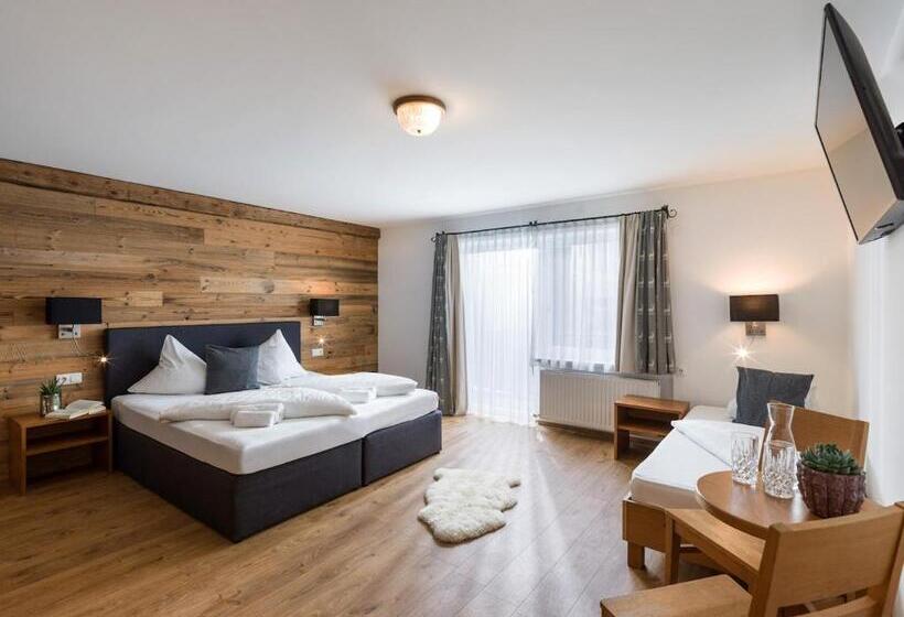 اتاق استاندارد سه نفره, Tennenwirt Hotel & Guesthouse