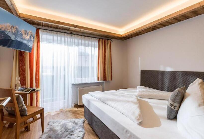 اتاق استاندارد, Tennenwirt Hotel & Guesthouse