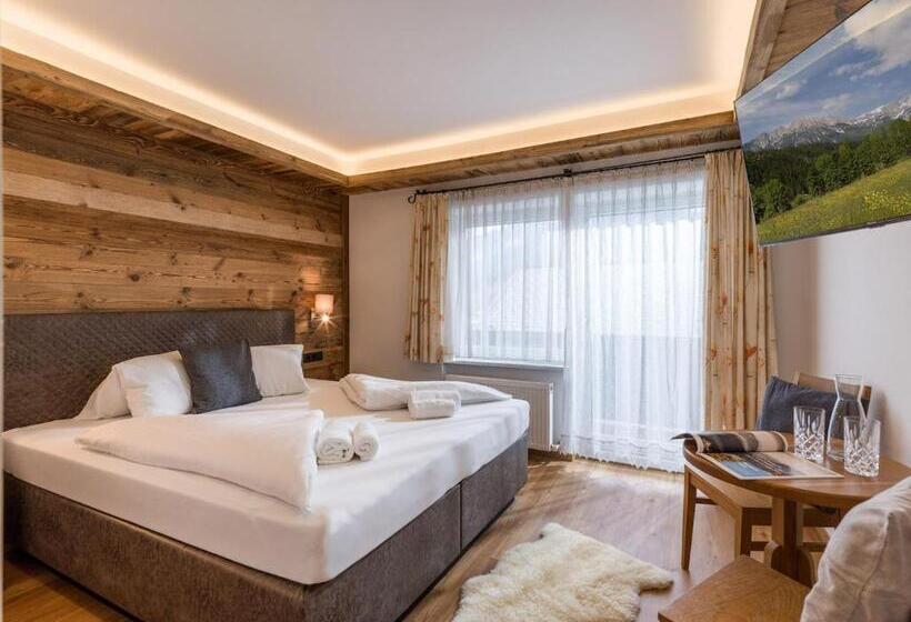 اتاق استاندارد, Tennenwirt Hotel & Guesthouse