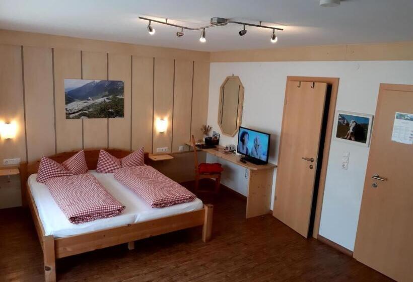 חדר סטנדרט לשלושה, Alphotel Mittersill