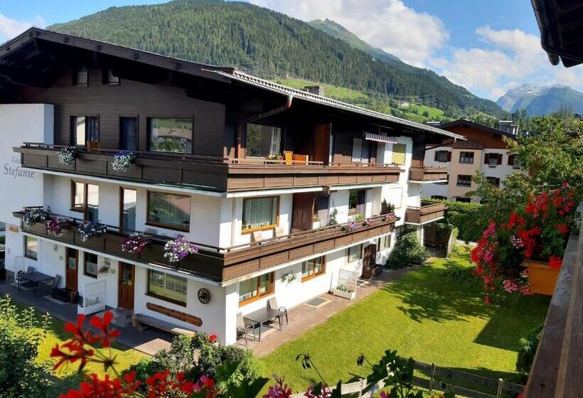 דירת שלושה חדרים, Alphotel Mittersill