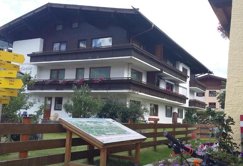 דירת שלושה חדרים, Alphotel Mittersill