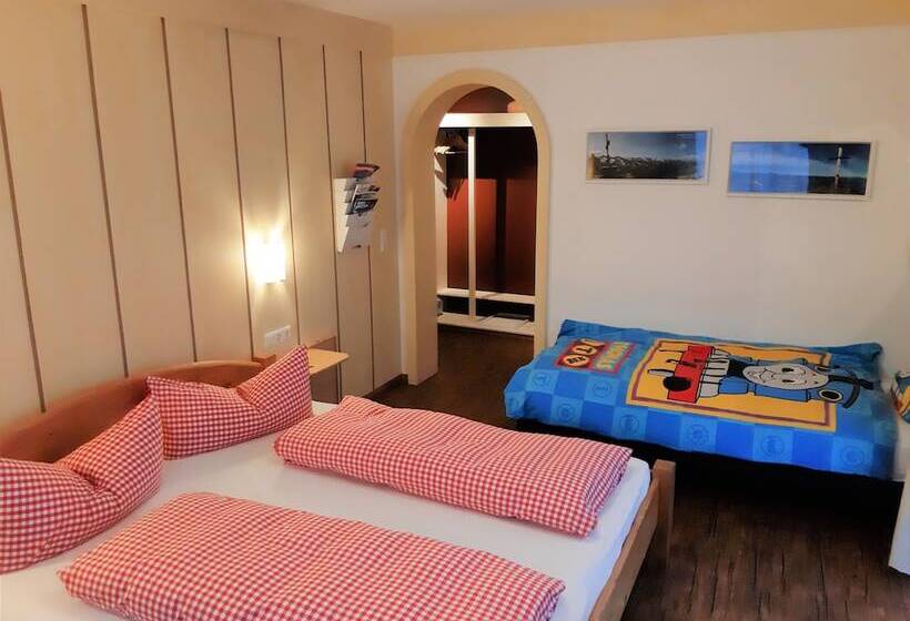 חדר סטנדרט לשלושה, Alphotel Mittersill