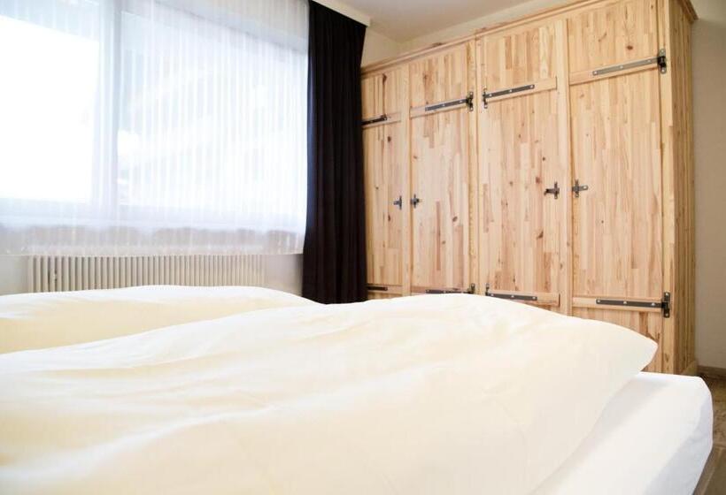 דירת שלושה חדרים, Alphotel Mittersill