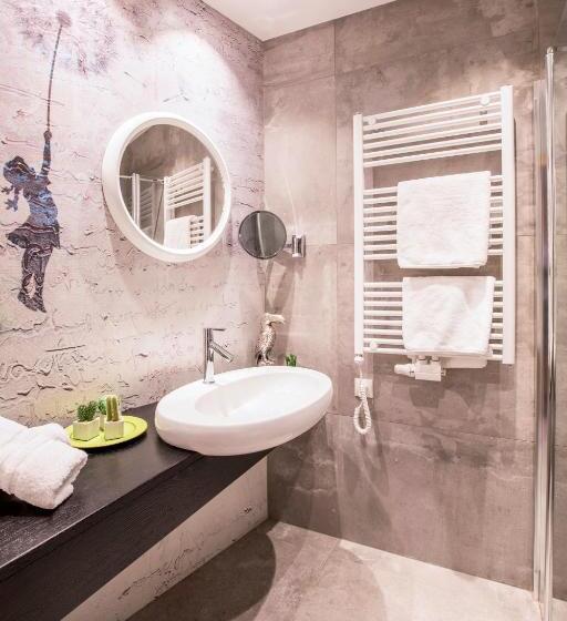 经济房, Flachauerhof