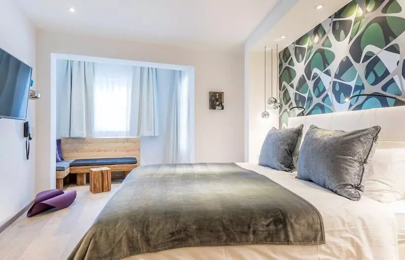 Deluxe Room with Balcony, Flachauerhof