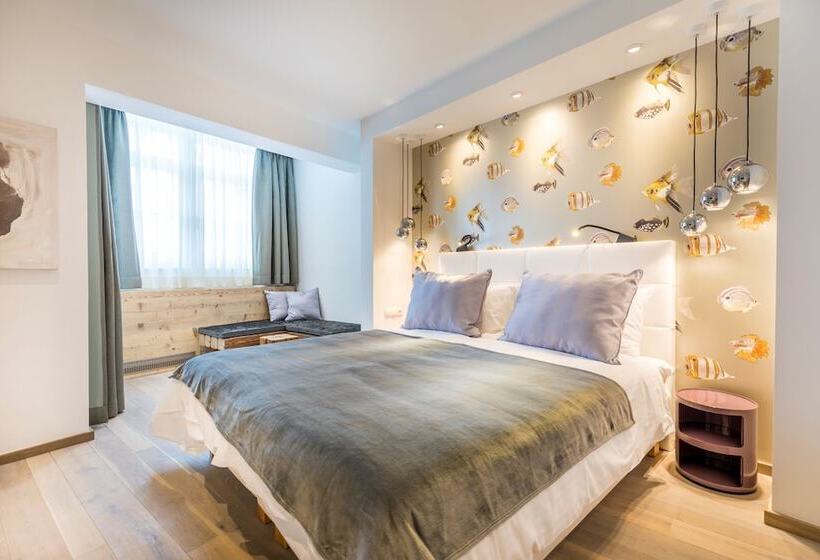 家庭间, Flachauerhof