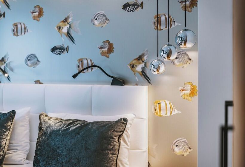 家庭间, Flachauerhof