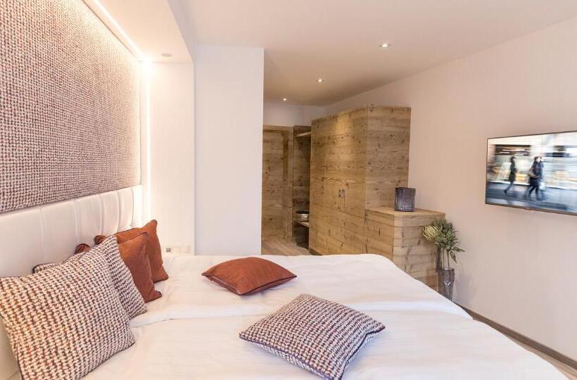 经济房, Flachauerhof