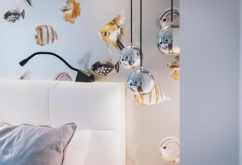 家庭间, Flachauerhof