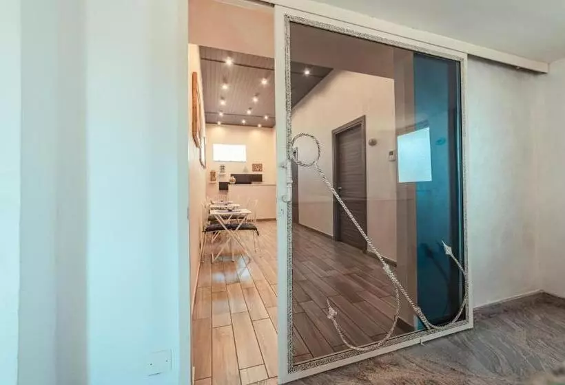 اتاق سوپریور با چشم‌انداز دریا, B&b Marranzano