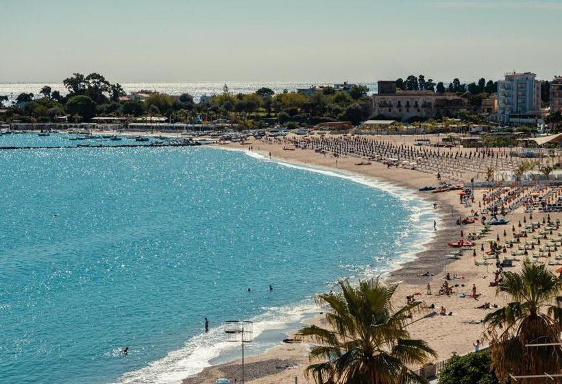 オーシャンビュースーペリアールーム, B&b Marranzano