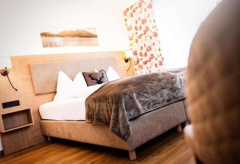 Classic room with balcony, Frühstückspension Huber