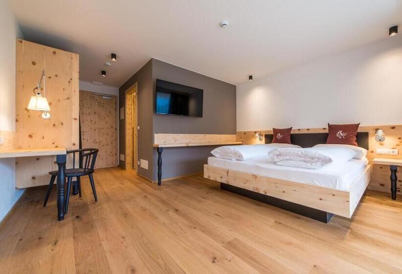 带阳台的豪华间, Alpenrast