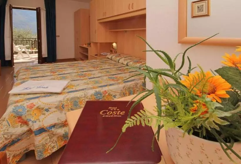 Superior room with lake view, Coste