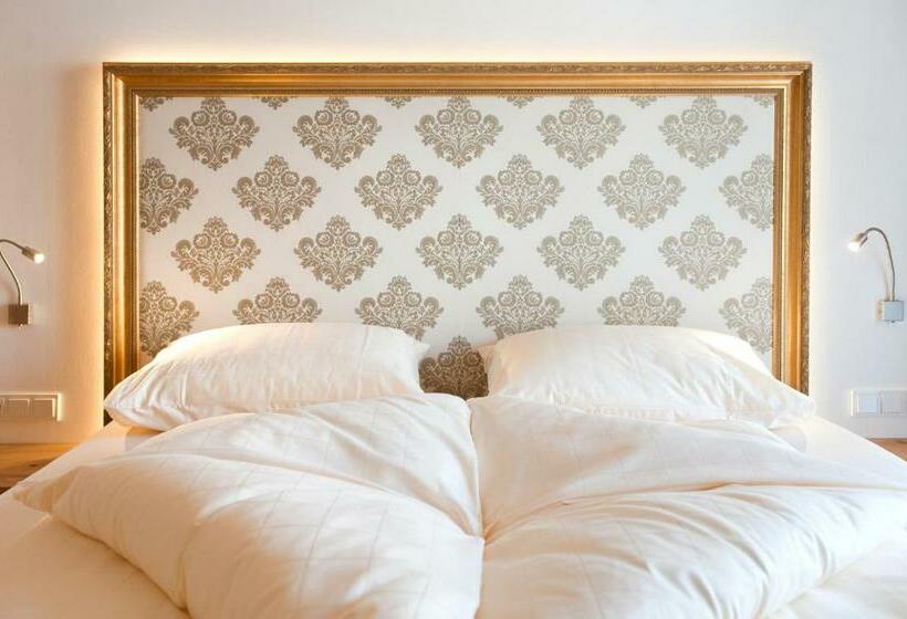 חדר סטנדרט לשלושה עם מרפסת, Lifestyle Hotel Eder