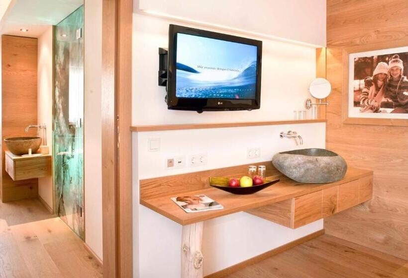 Номер Стандарт с Балконом, Lifestyle Hotel Eder