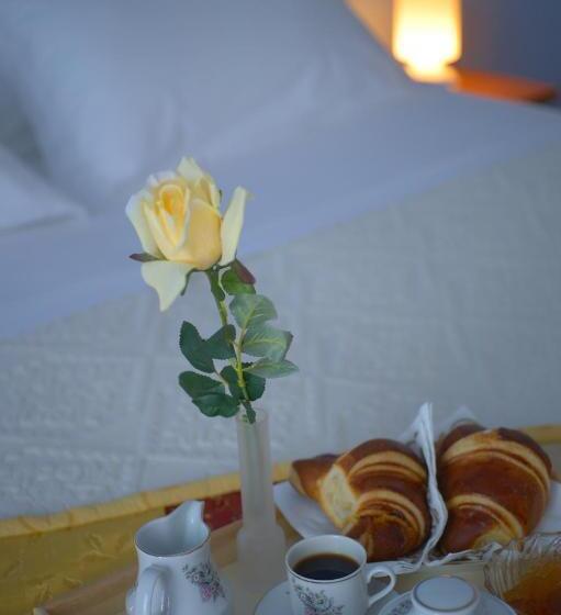 Четырехместный Номер Стандарт с Балконом, Iris