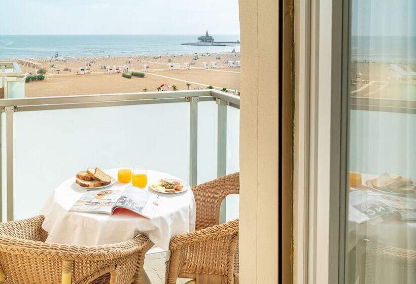 חדר סטנדרט, Karinzia