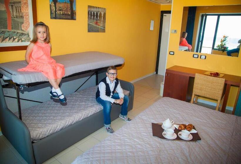 Triple Room Sea View, Park E Mobil Home