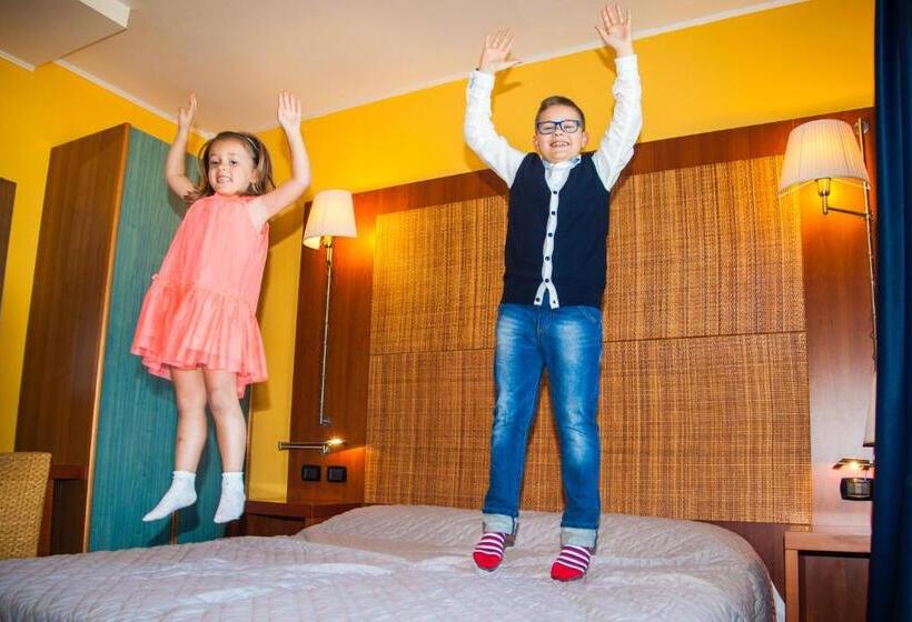 サイドオーシャンビューのトリプルルームスタンダード, Park E Mobil Home