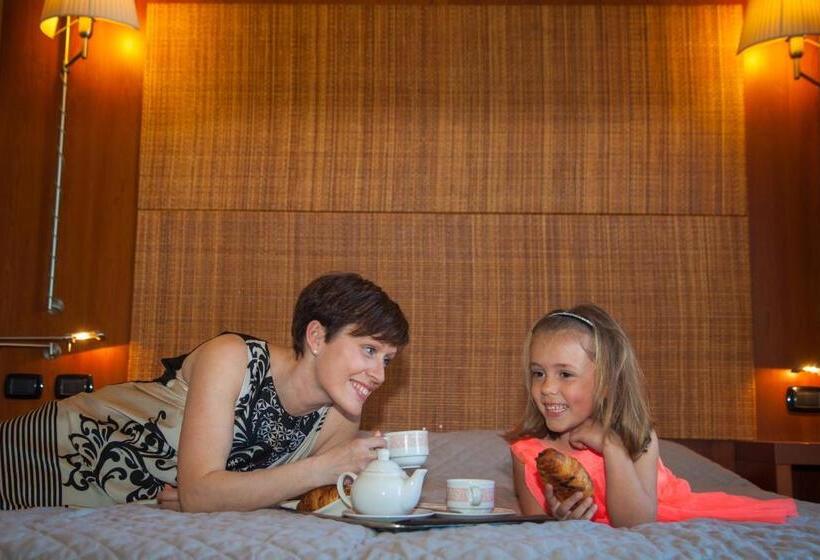 サイドオーシャンビューのトリプルルームスタンダード, Park E Mobil Home